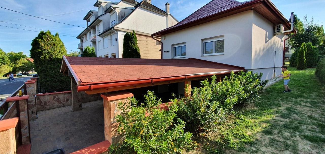 Keknefelejcs Vendeghaz Villa ซาลาคาโรส ภายนอก รูปภาพ